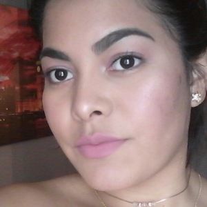 Meet your Posher, Mely